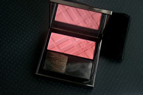 burberry light glow makeup.